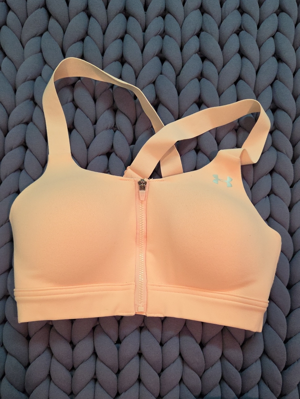 Under Armour Peach Front-Zip Sports Bra - Soft Pink/Peach